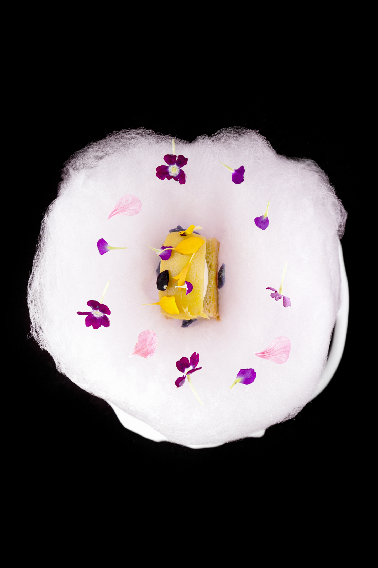 Violeta, <em>palo cortado</em> wine and banana ice cream