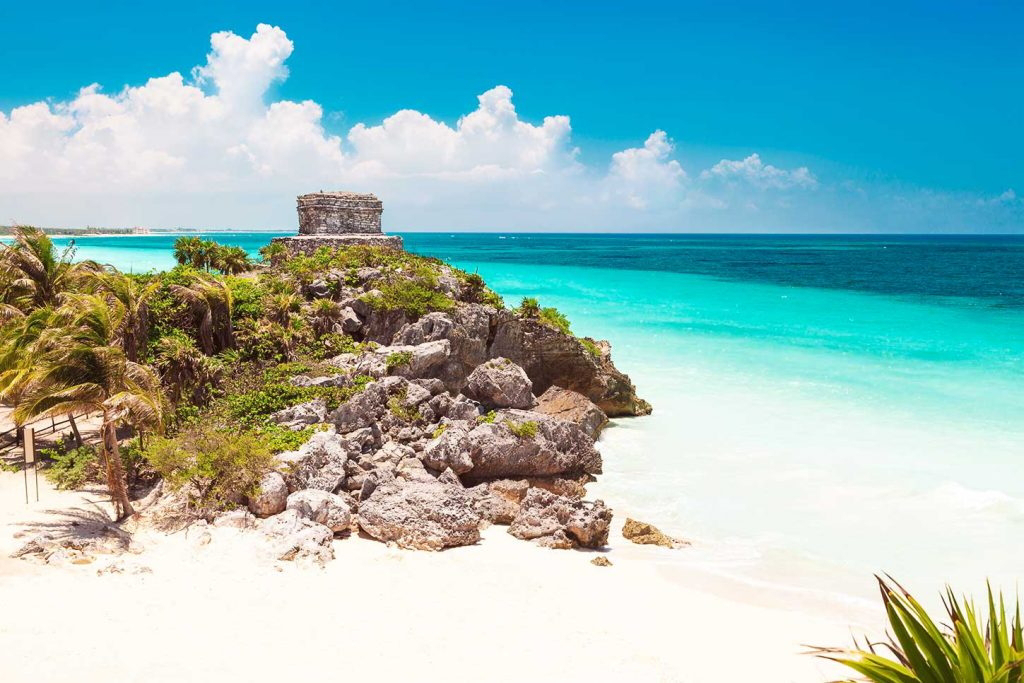 Winter in der Sonne: Maya-Tempel in Tulum an der Riviera Maya