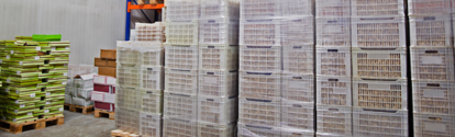 Caixas de armazenamento empilhadas BASF Brasil