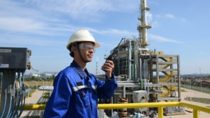 BASF plans to invest in a second production plant for tert-Butylamine (tBA) at BASF Specialty Chemicals Co. Ltd (BSNJ) in Nanjing, China. With this expansion, BASF’s global annual production capacity of tBA will increase by more than 30%. The plant is planned to start up in 2022 and will adopt advanced BASF technology which generates a minimal amount of by-products in an advanced production process. tBA is is used to produce vulcanization accelerators for the rubber and tire industry. It is also applied as a building block in the agricultural and pharmaceutical industries. Our photo shows the first tBA-plant at BSNJ’s Nanjing site.