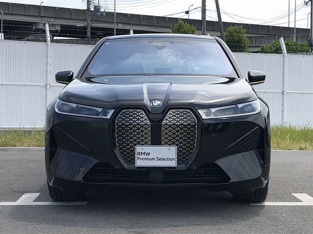 i20 iX xDrive40