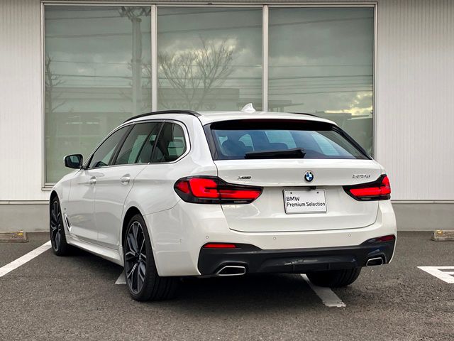 520d xDrive Touring RHD