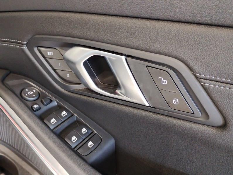 G20 320i Saloon LCI RHD MX