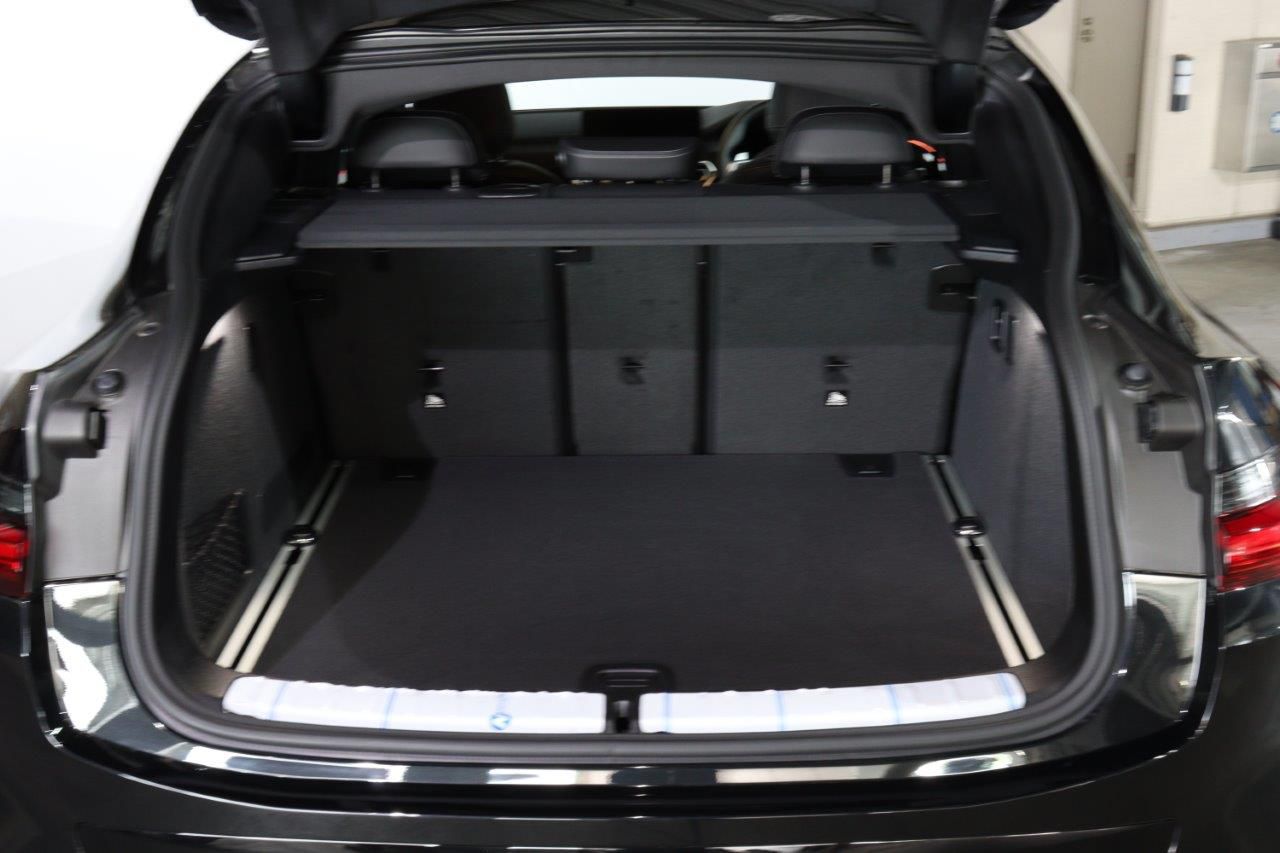 X4 xDrive20d RHD