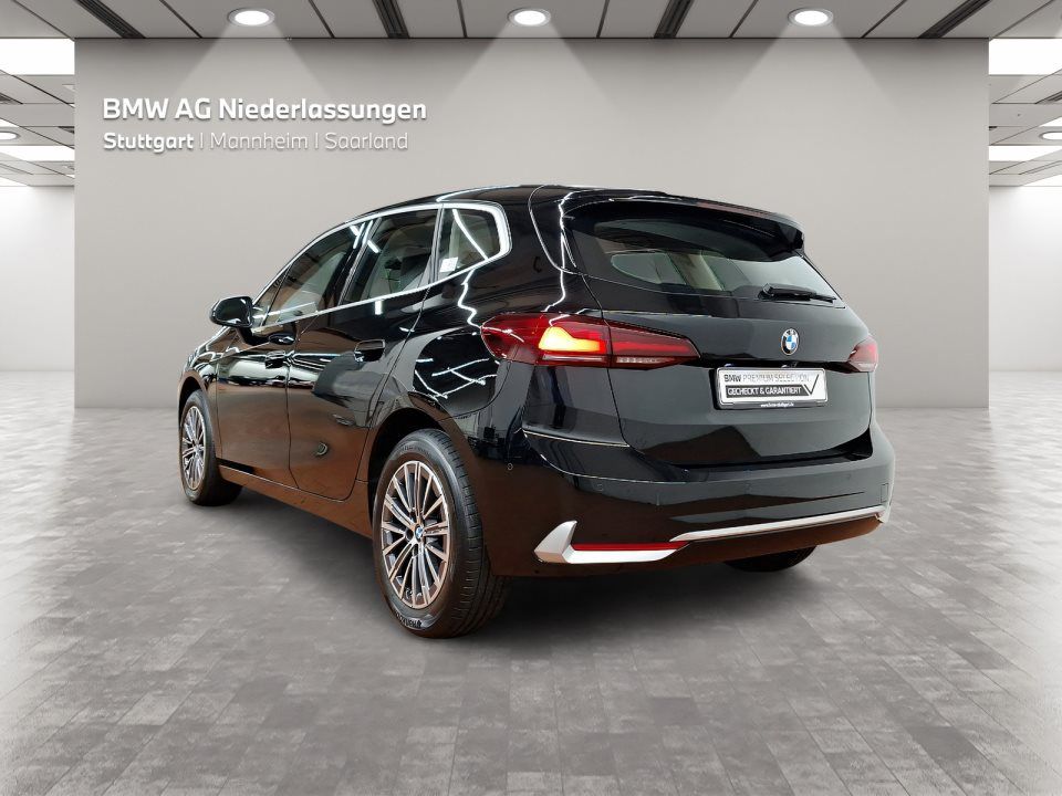 BMW 218