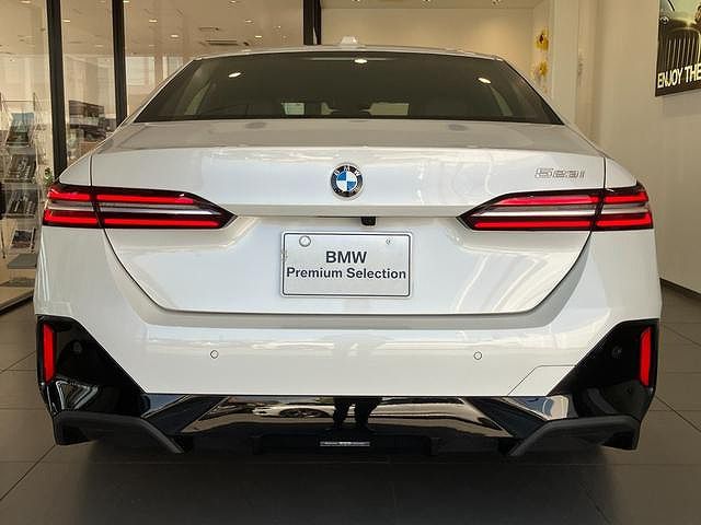 520i Sedan RHD
