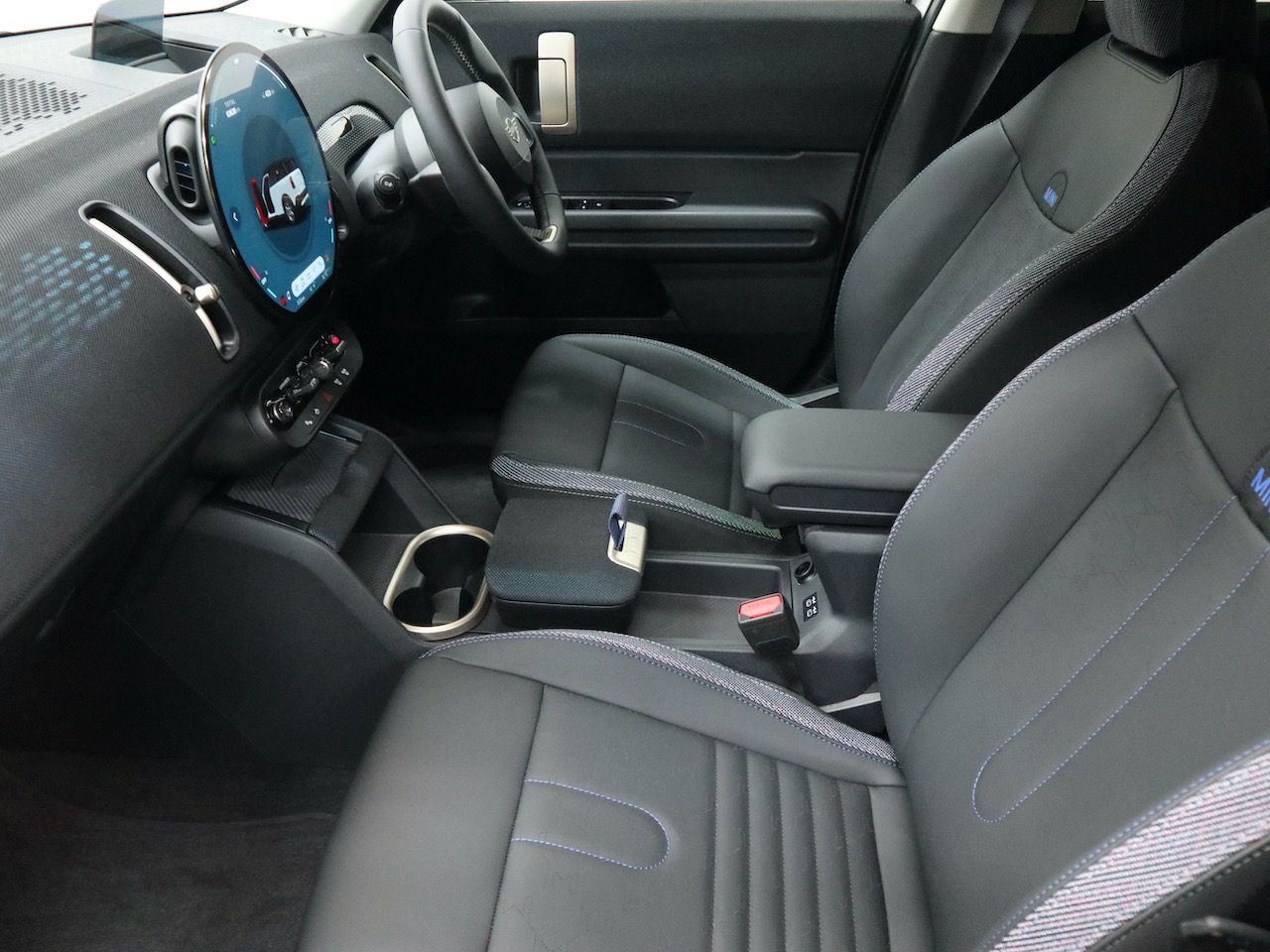 U25 MINI Countryman SE ALL4