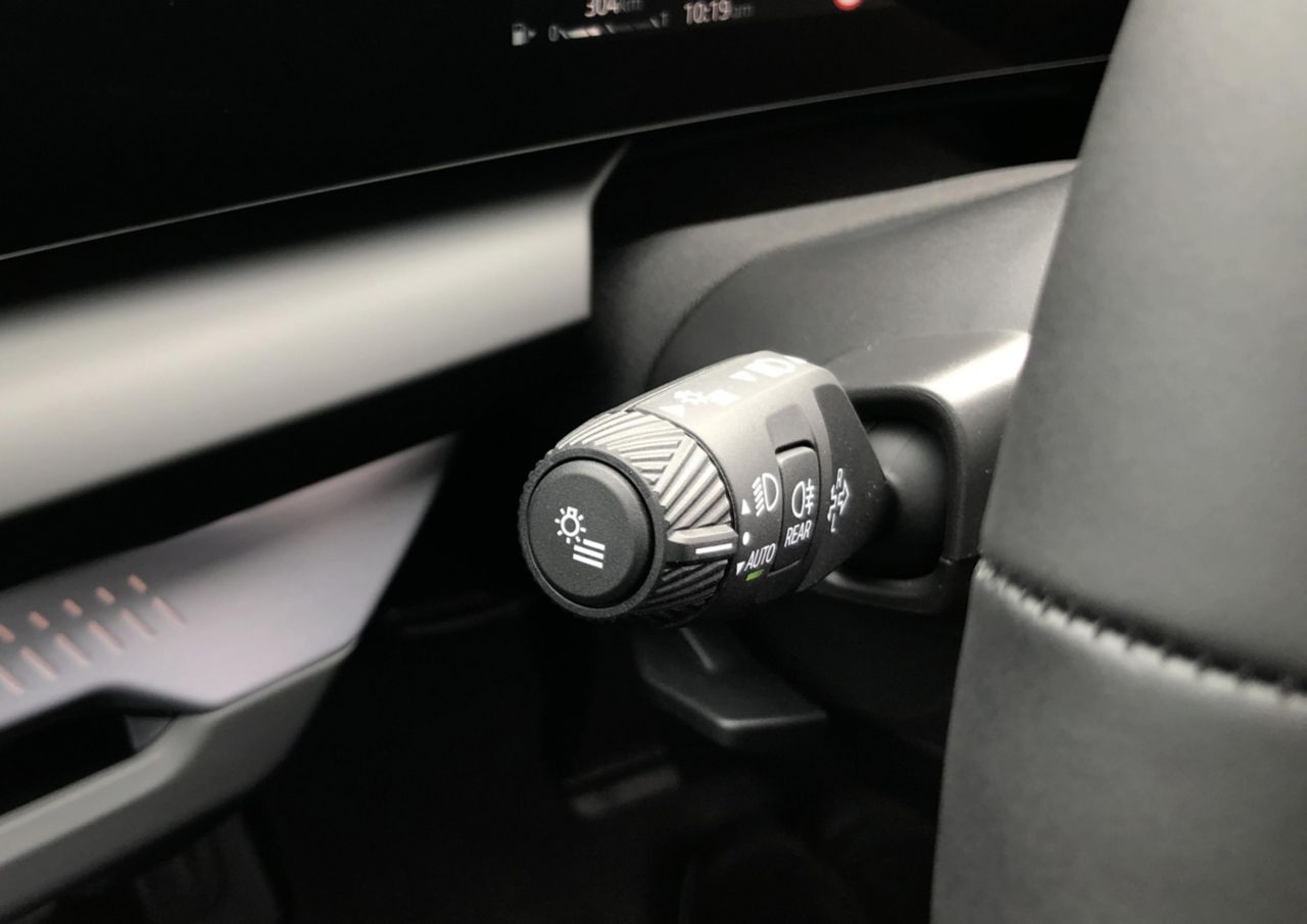 120 Sport Sports Hatch