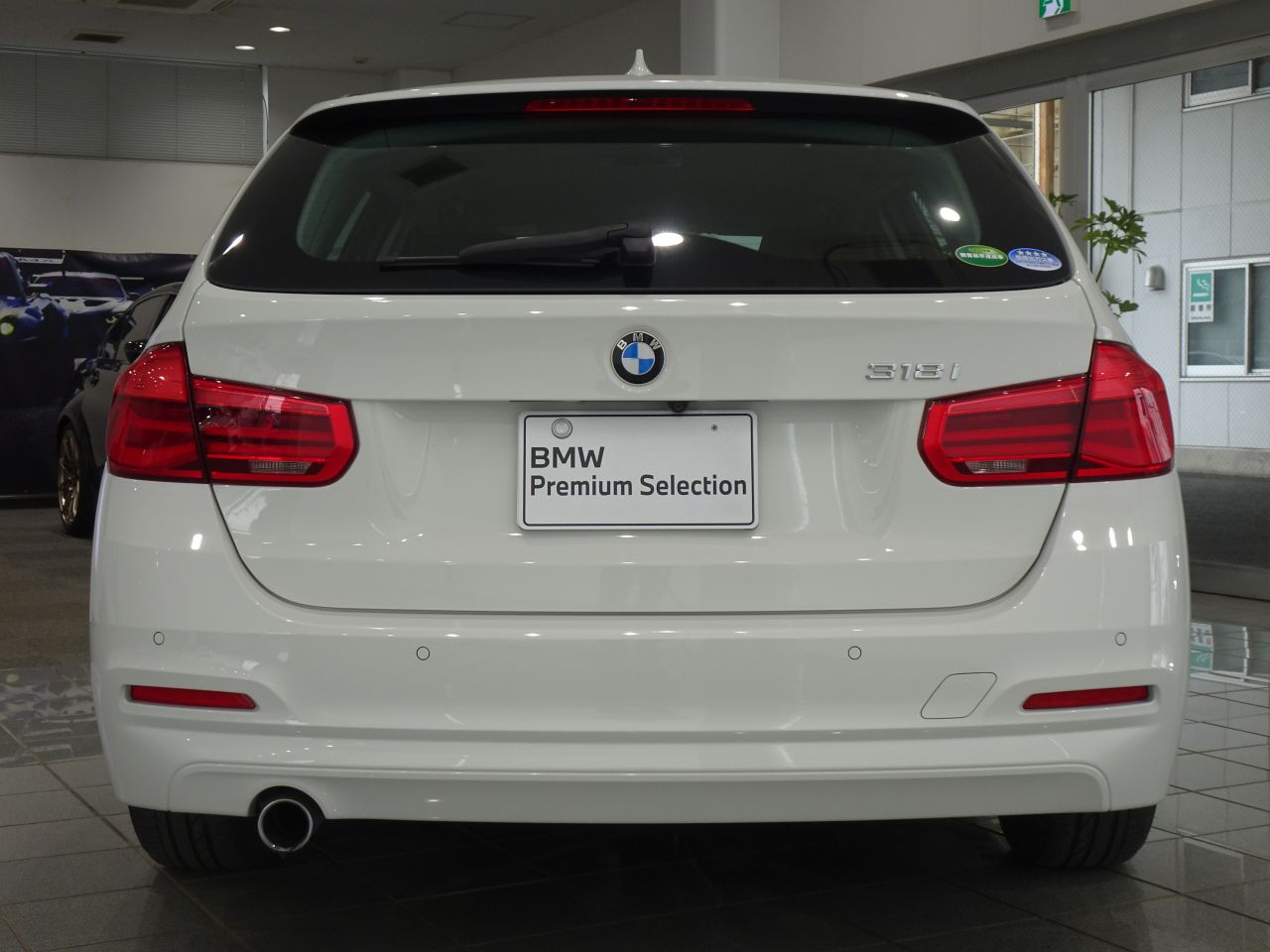 318I TOURING RHD