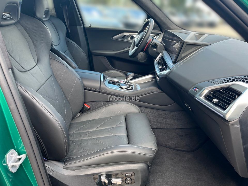 BMW XM
