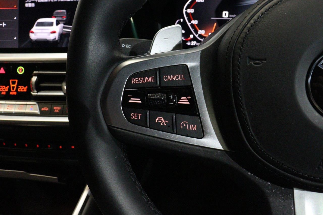 M240i xDrive Coupé RHD