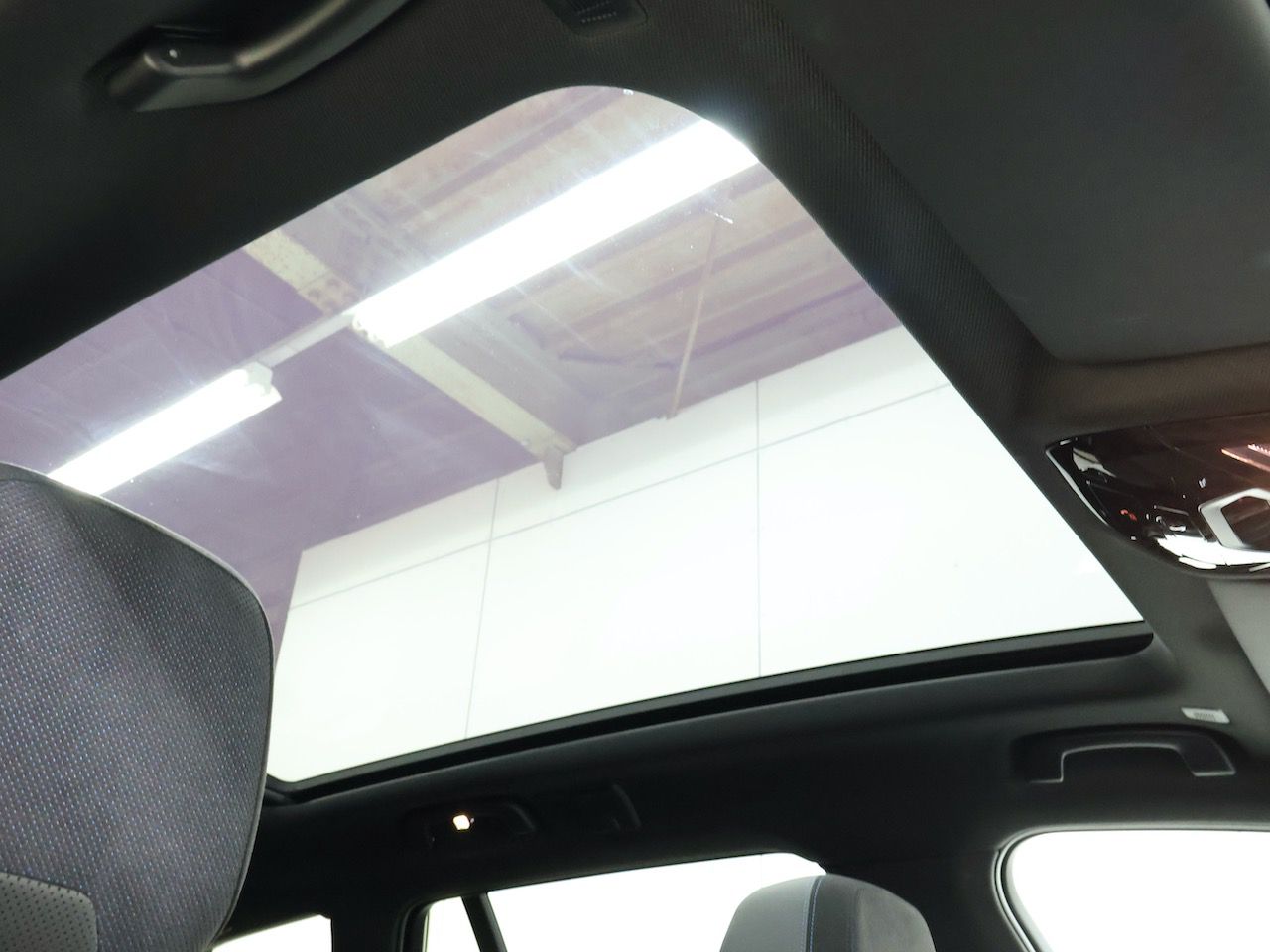BMW i5 eDrive40 M Sport RHD