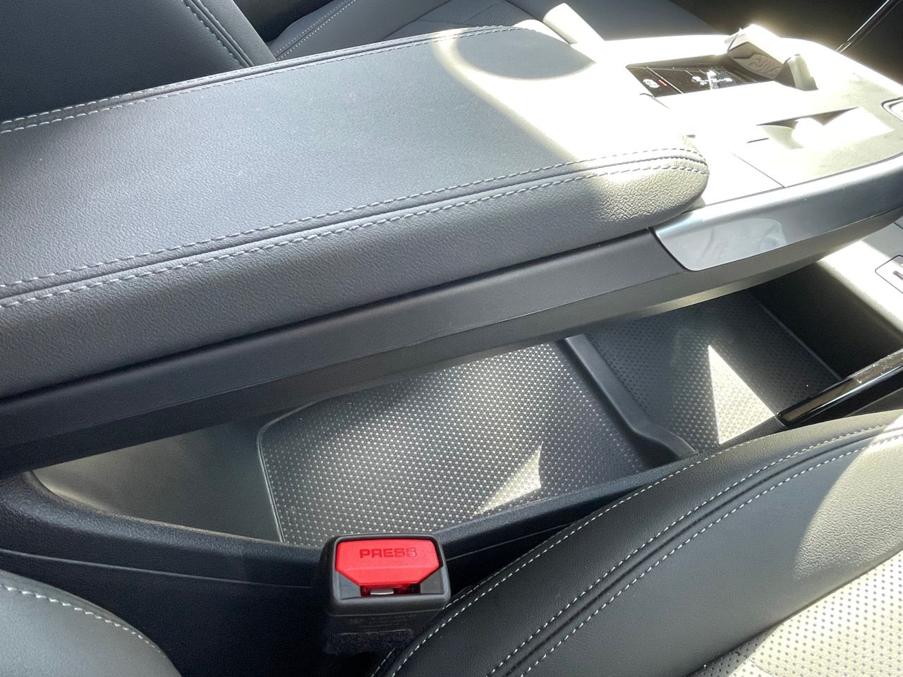 U06 218d Active Tourer B47 2.0d