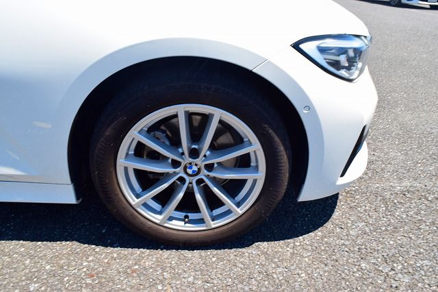 G21 320d xDrive Touring RHD