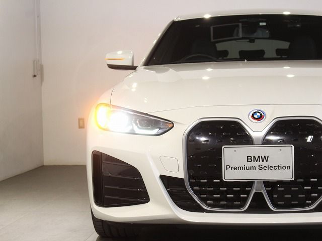 G26 i4 eDrive40 RHD