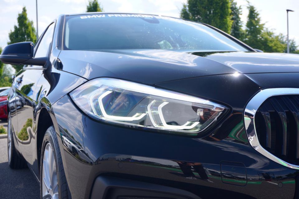 BMW 118