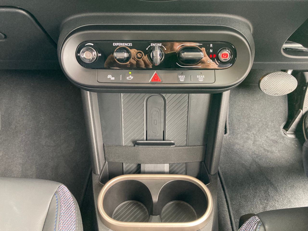 F66 MINI Cooper C 3Dr