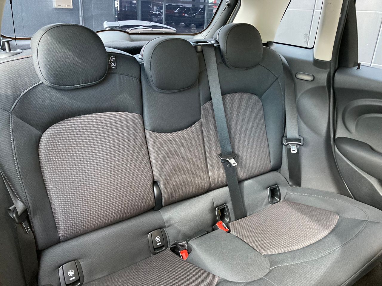 F55 MINI Cooper 5-Door Hatch LCI