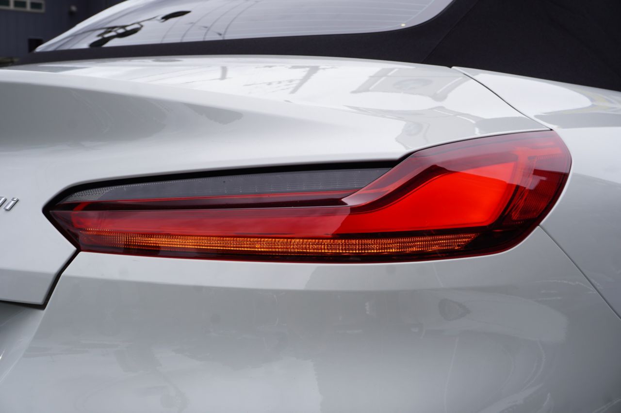 G29 z4 sDrive20i RHD