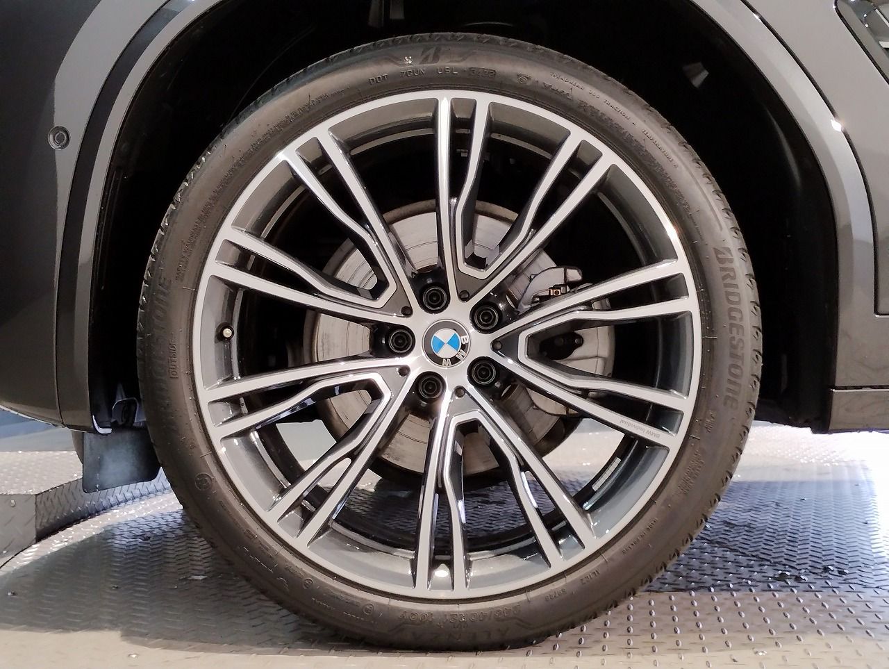 X4 xDrive20d RHD