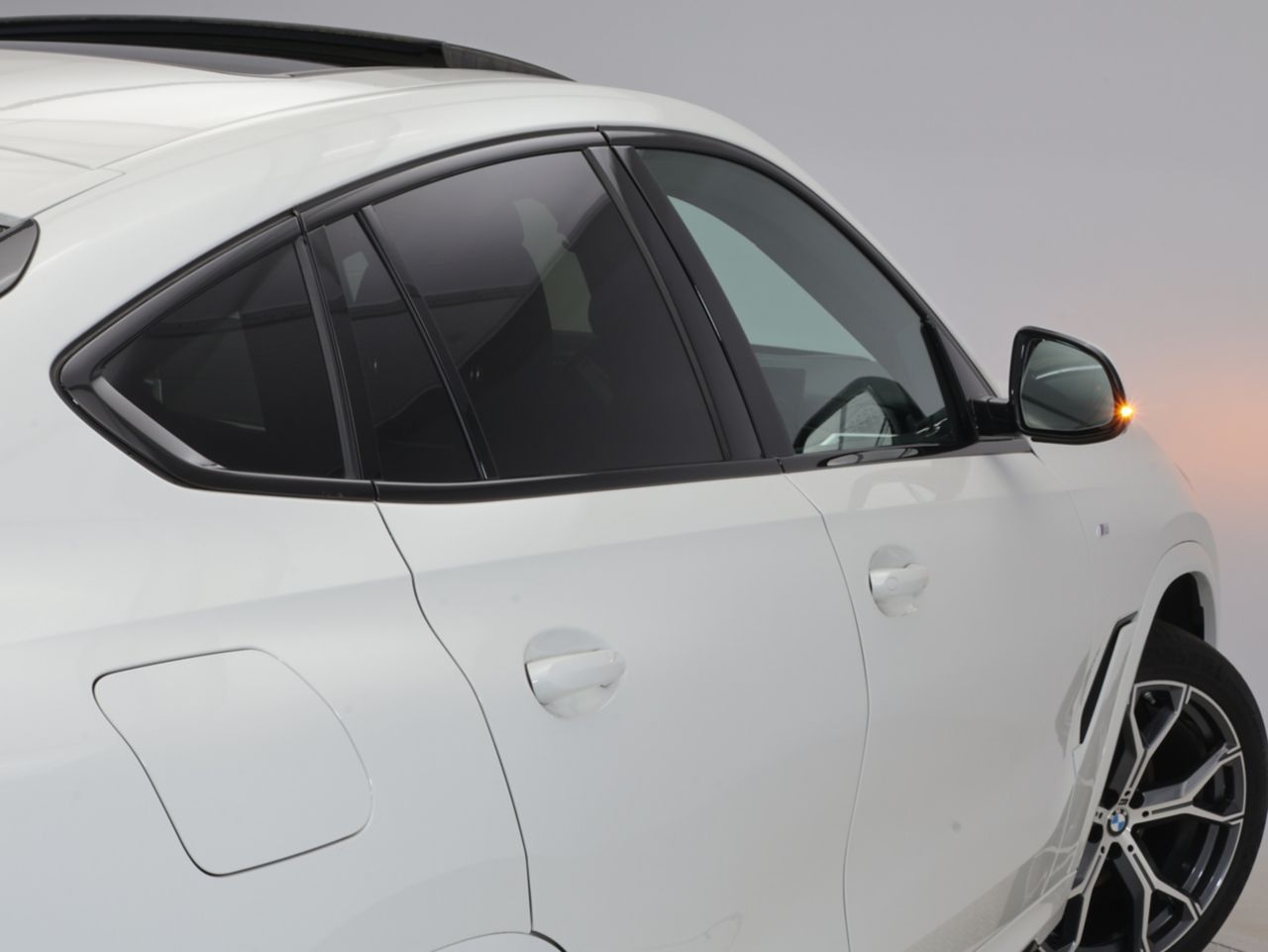 X6 xDrive30d M Sport RHD