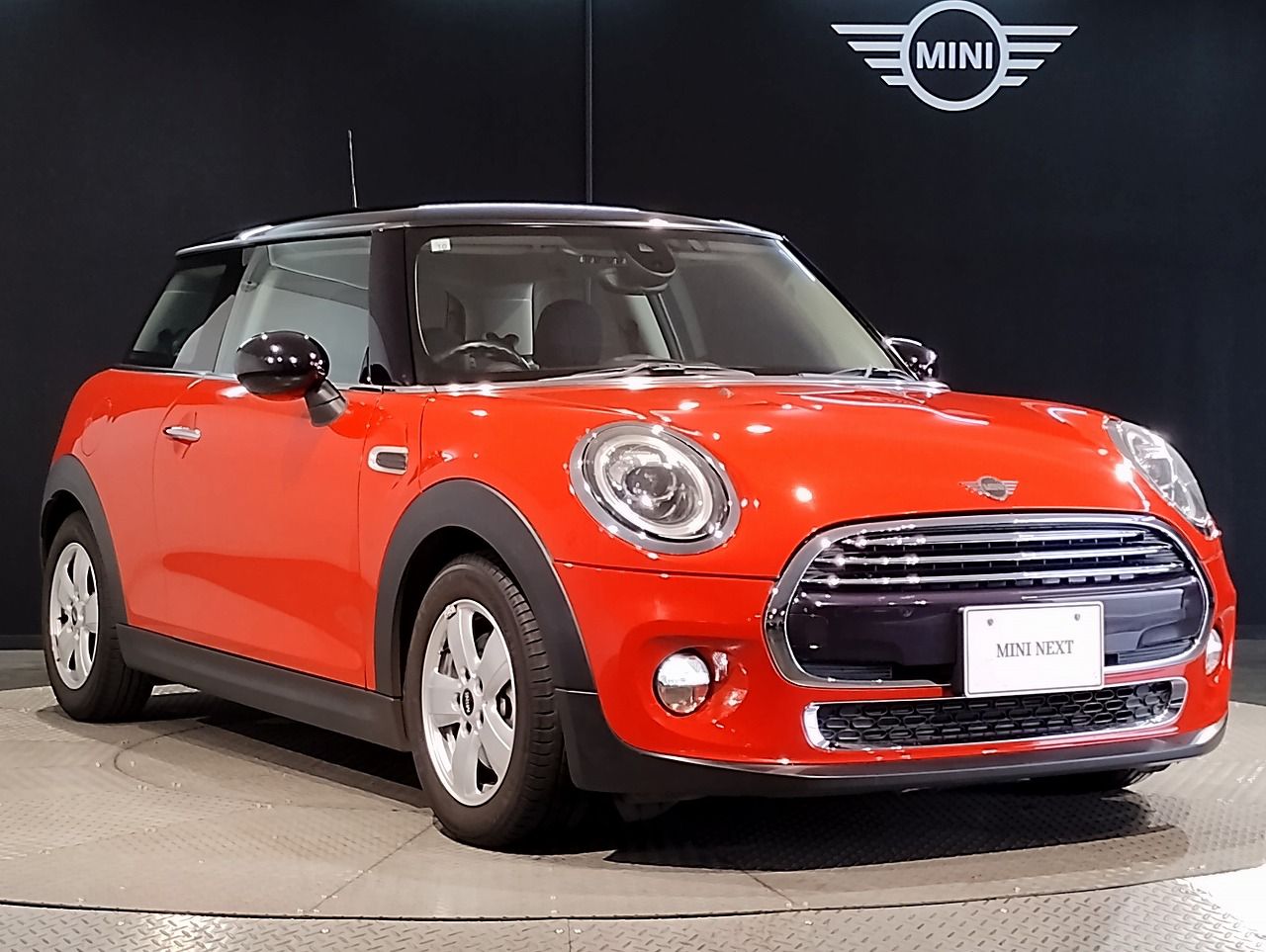 F56 MINI Cooper 3-Door Hatch LCI