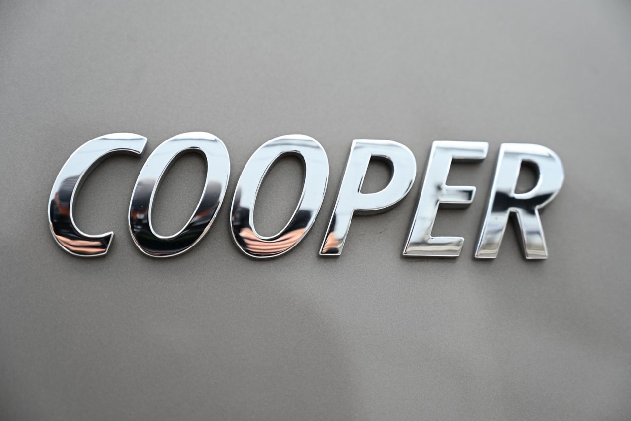 MINI Cooper F56 RHD