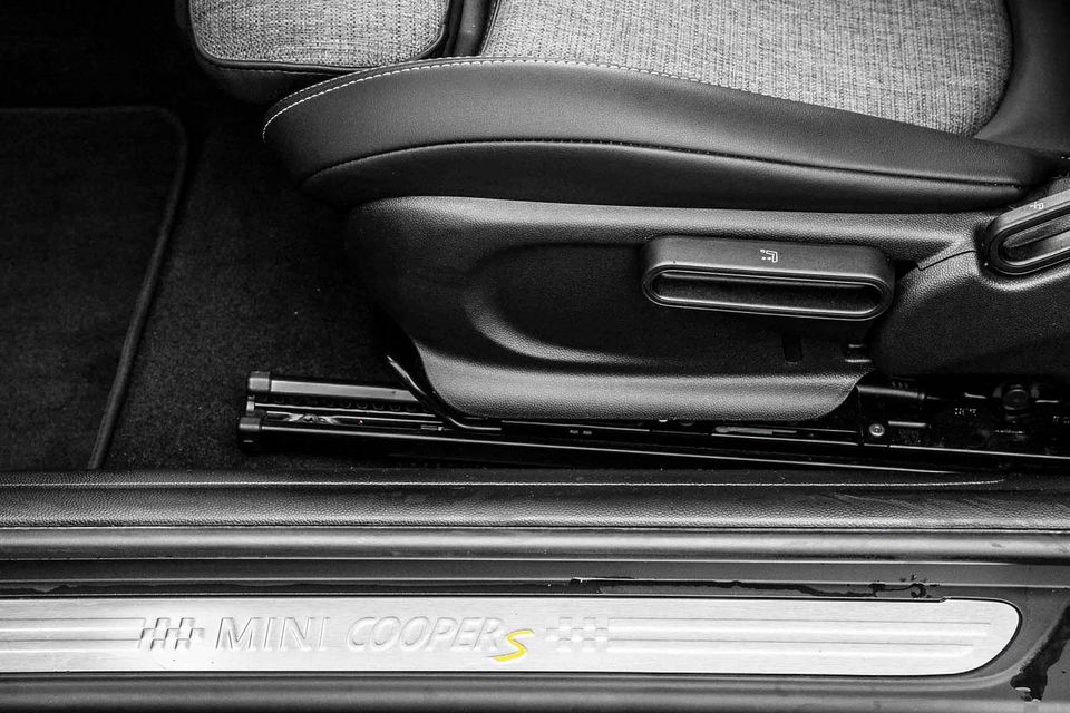 MINI Cooper SE