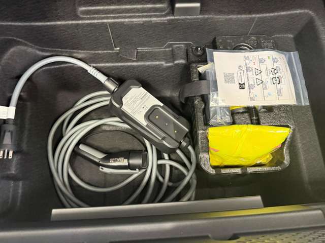 J05 MINI Aceman E