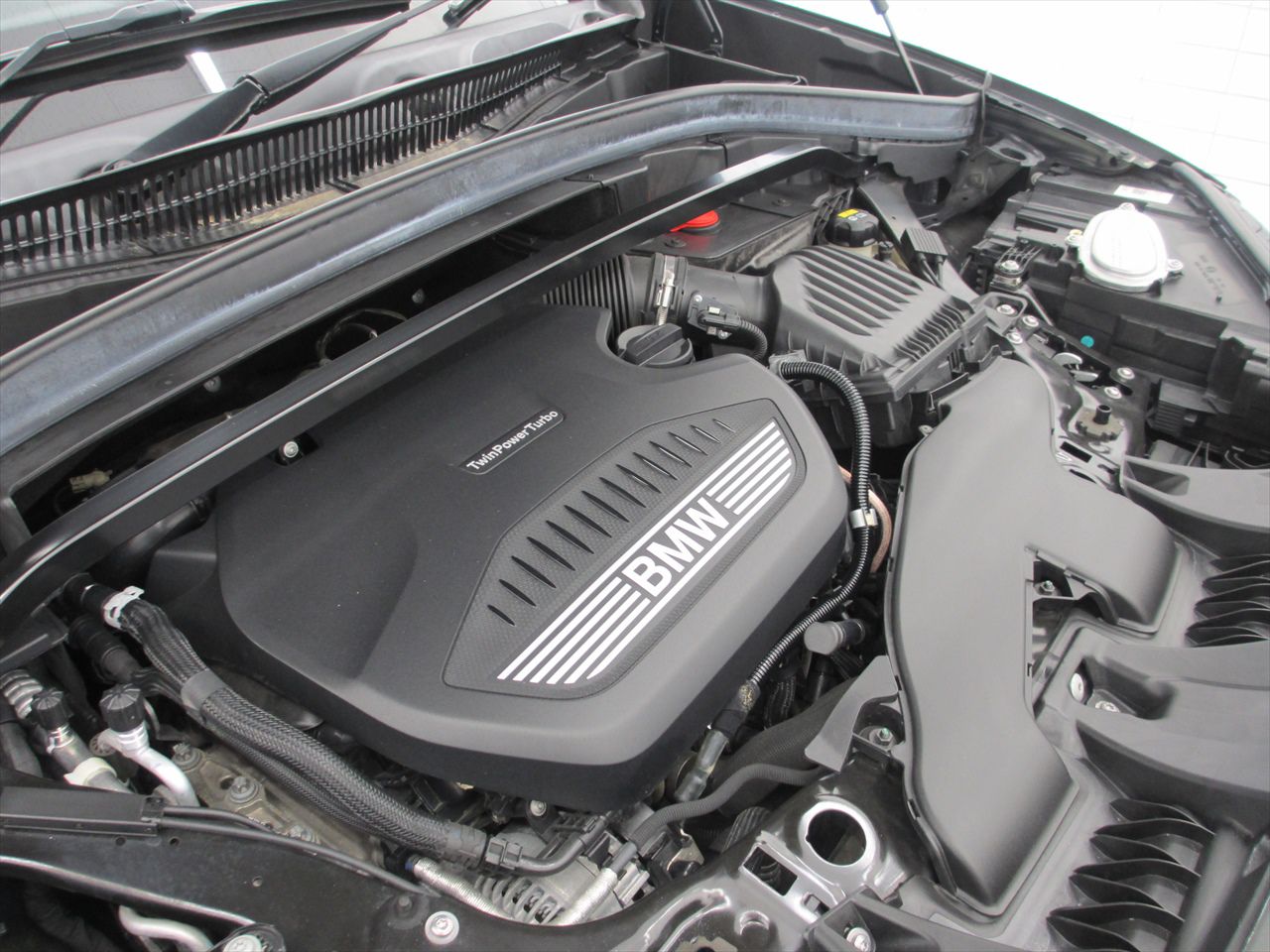 F48 X1 xDrive18d B47 2.0d LCI