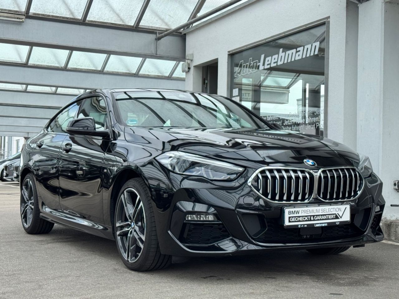 BMW 218