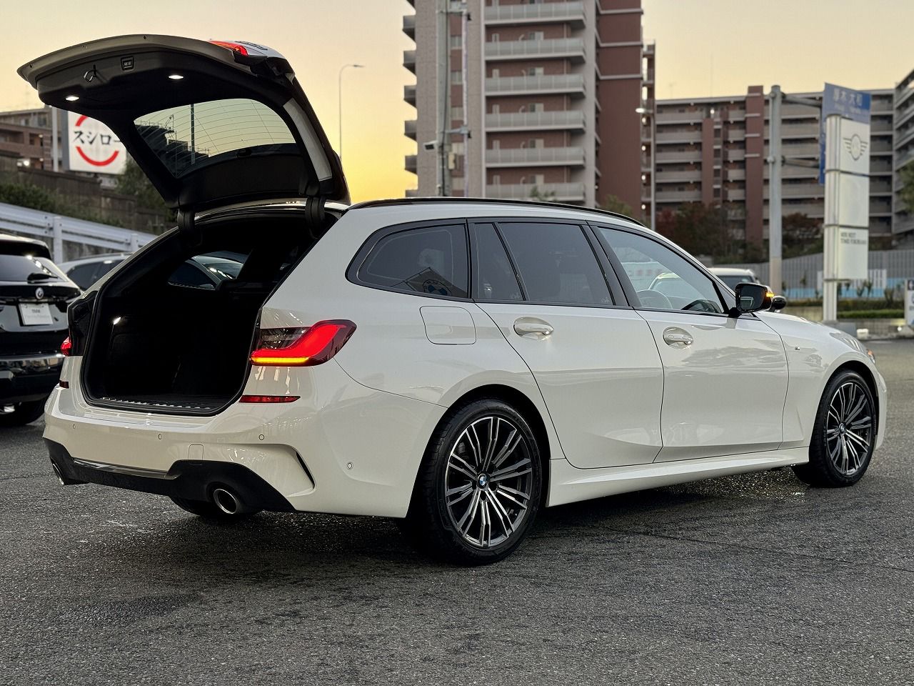 G21 320d xDrive Touring RHD