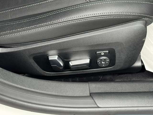 G26 420d xDrive Gran Coupe RHD