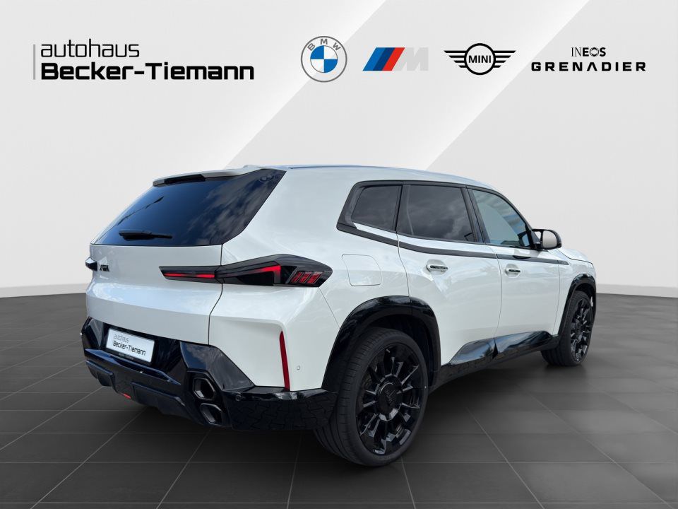 BMW XM