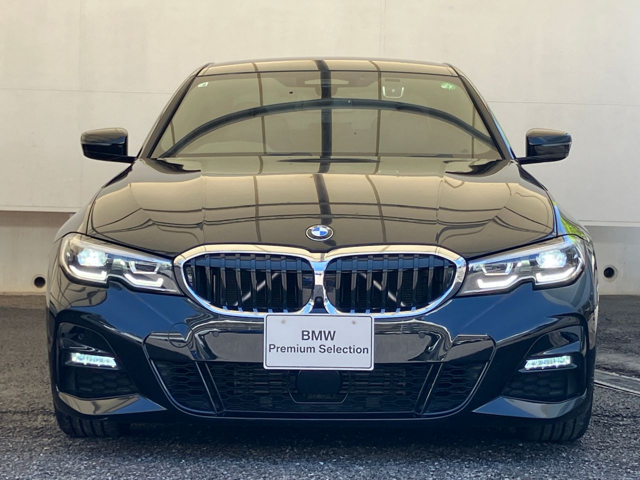 G20 320d xDrive RHD Saloon