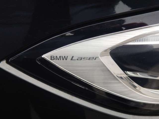 330i Berline RHD