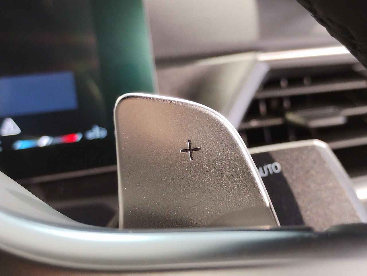 G20 320i Saloon LCI RHD MX