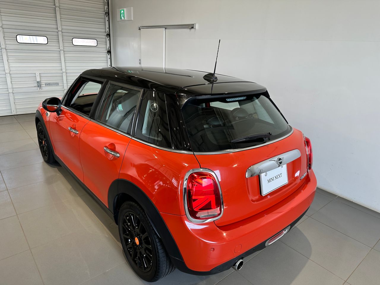 F55 MINI Cooper 5-Door Hatch LCI