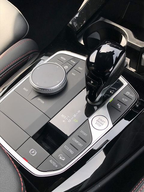 G01 X3 M40d RHD LCI