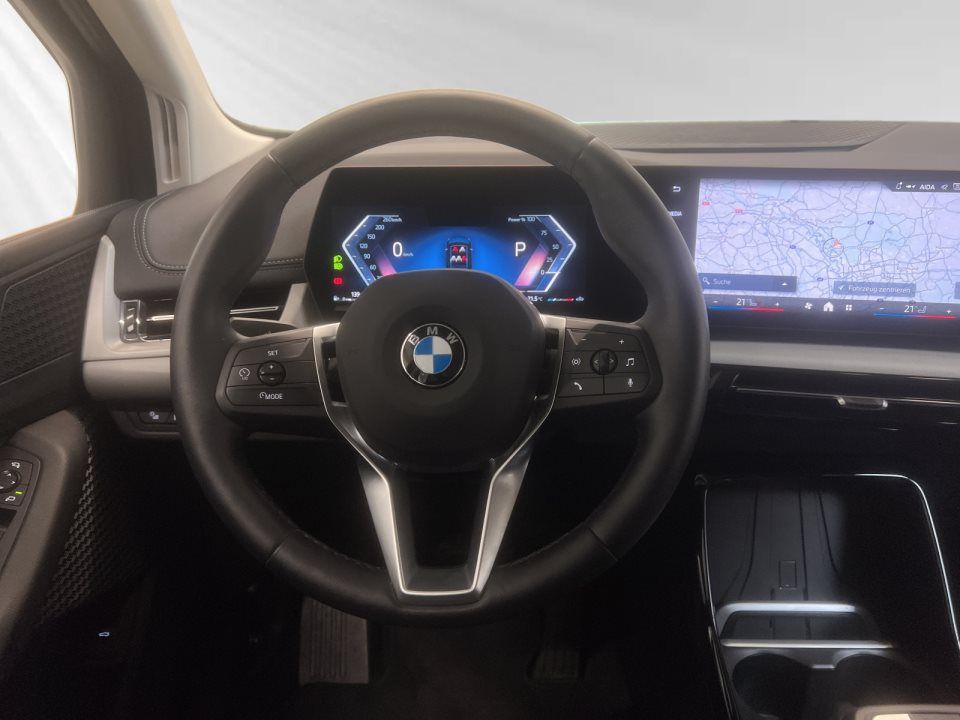 BMW 216
