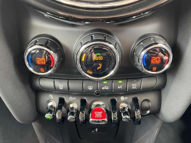 F56 COOPER D (AT)