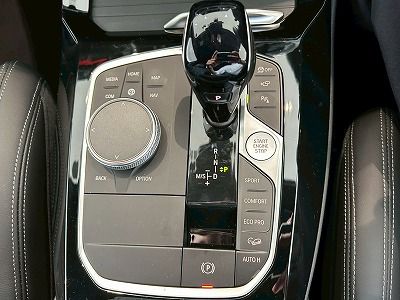 G01 X3 M40d RHD LCI ZA
