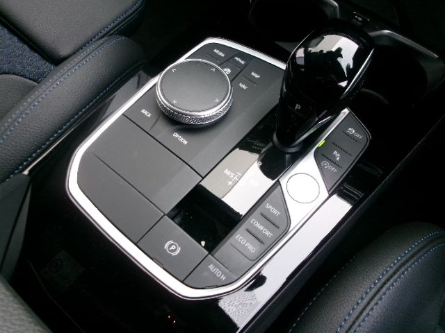 F40 118d Sports Hatch 5-door B47 2.0d