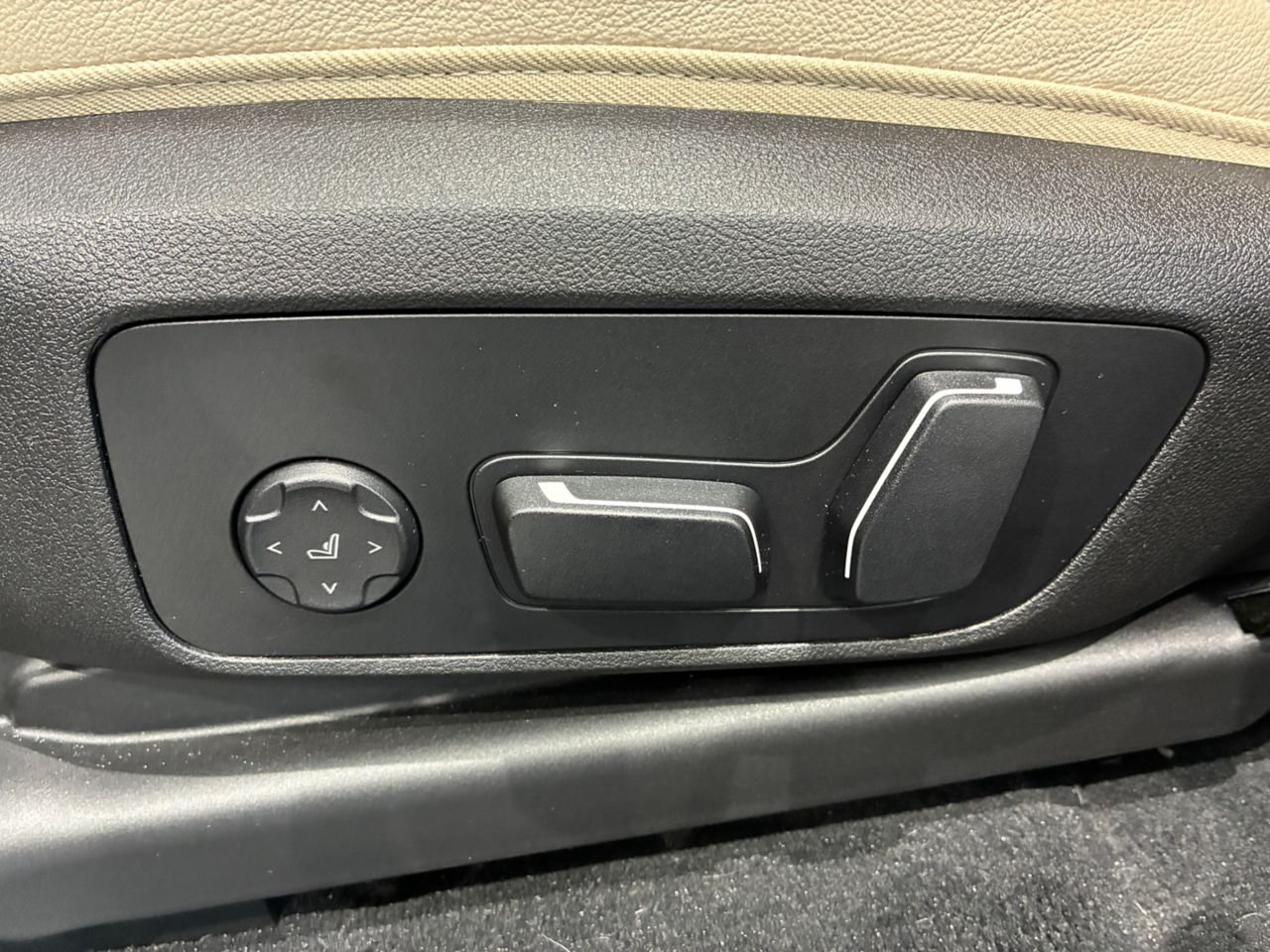 X4 xDrive20d RHD
