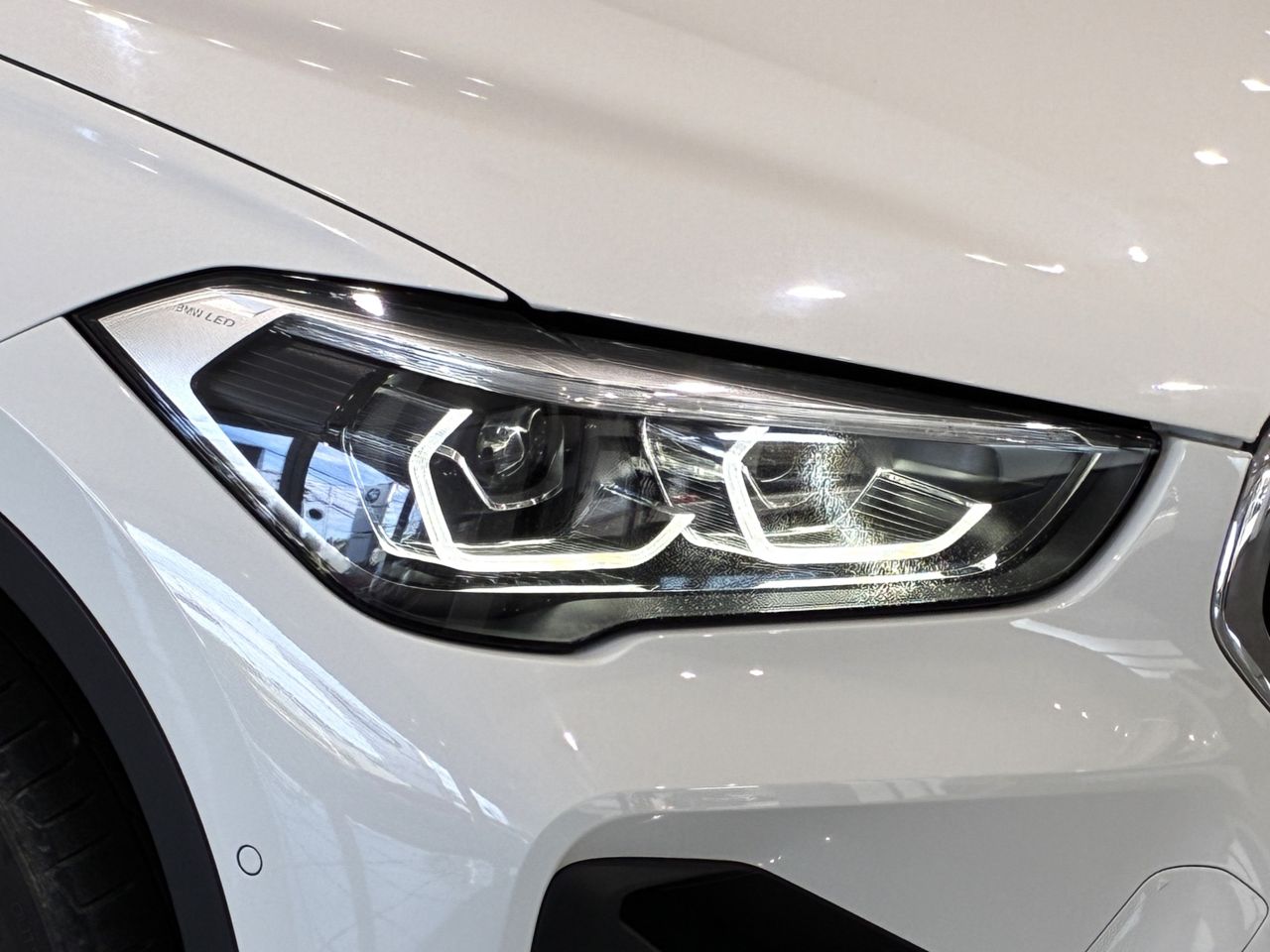 X1 sDrive18i RHD