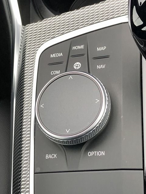 G20 330e Saloon RHD MX