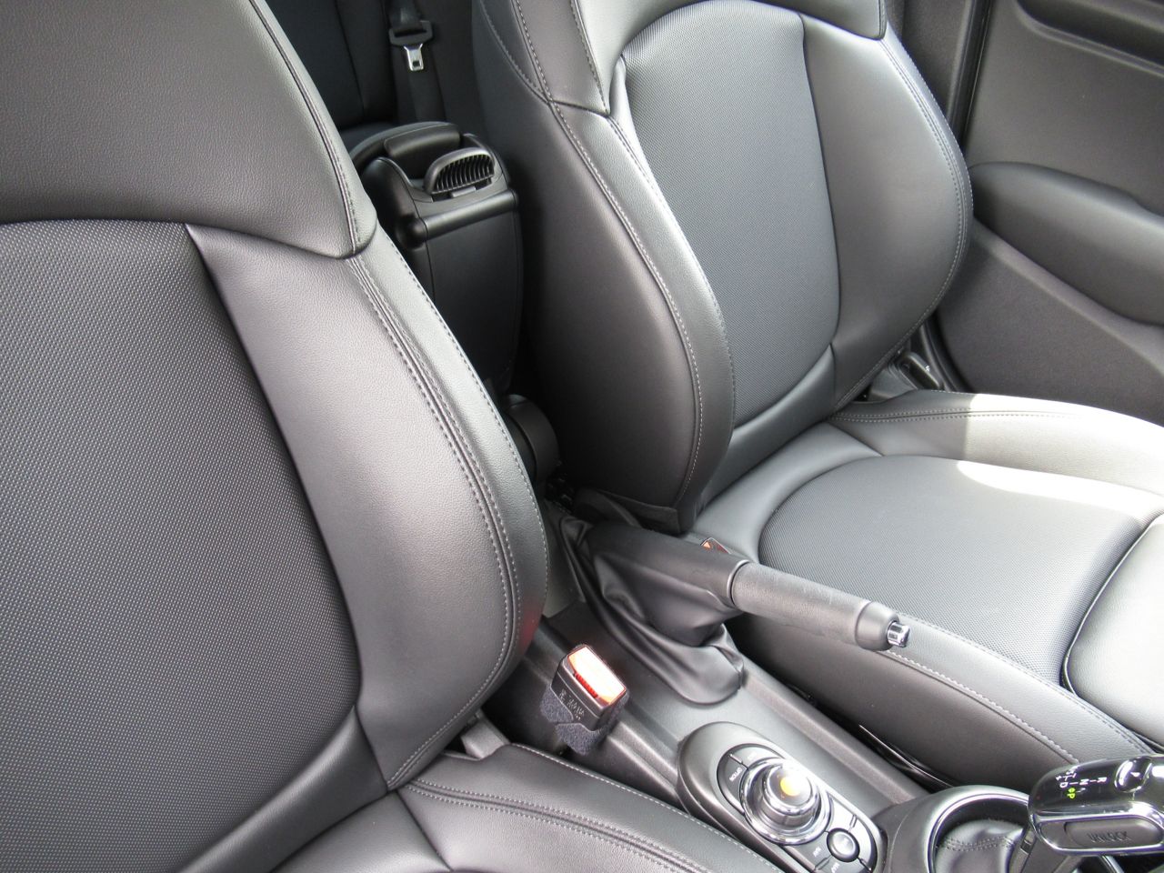 MINI F55 Cooper D 5dr Hatch LCI