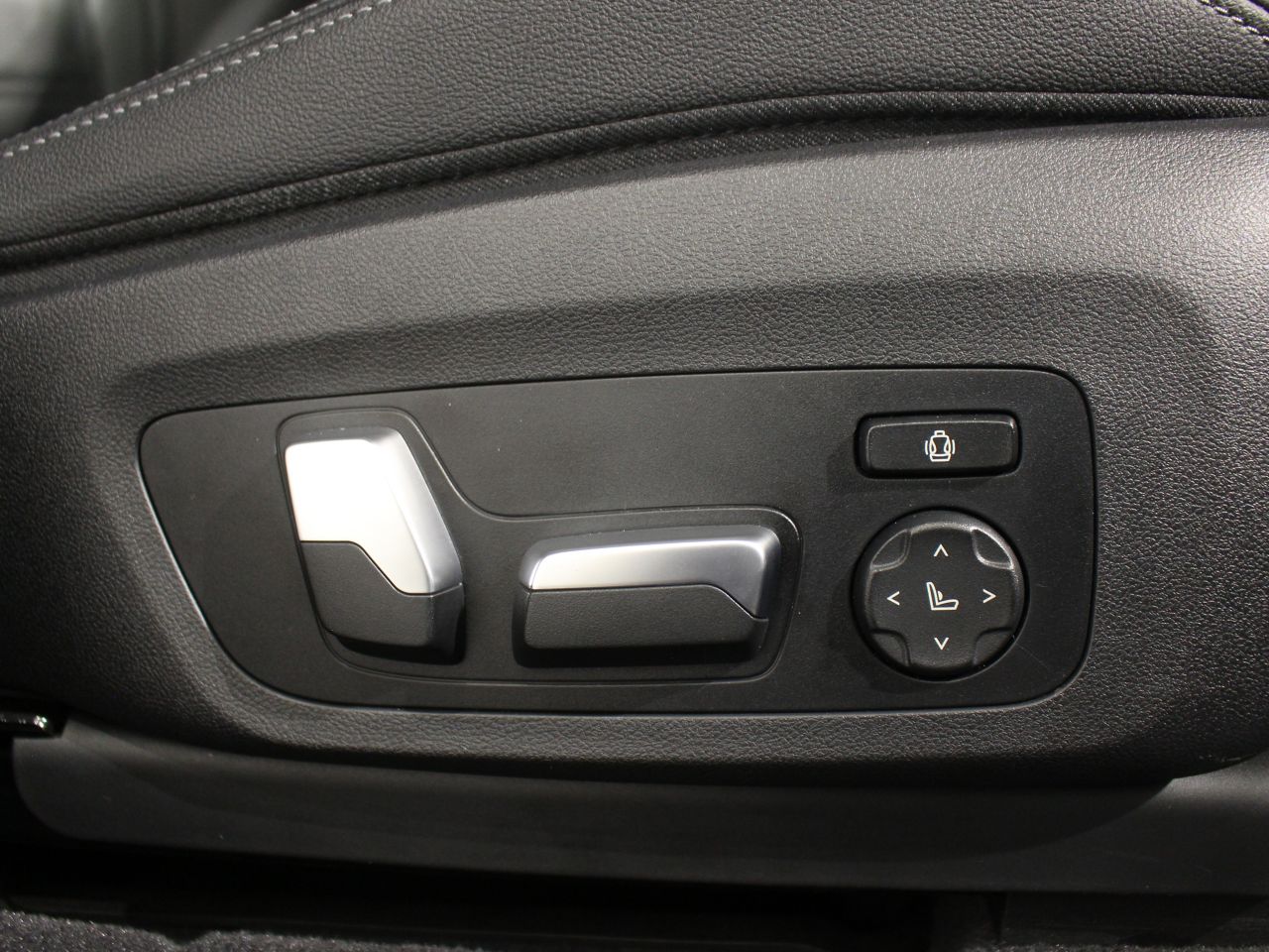 G01 X3 xDrive20d RHD ZA LCI