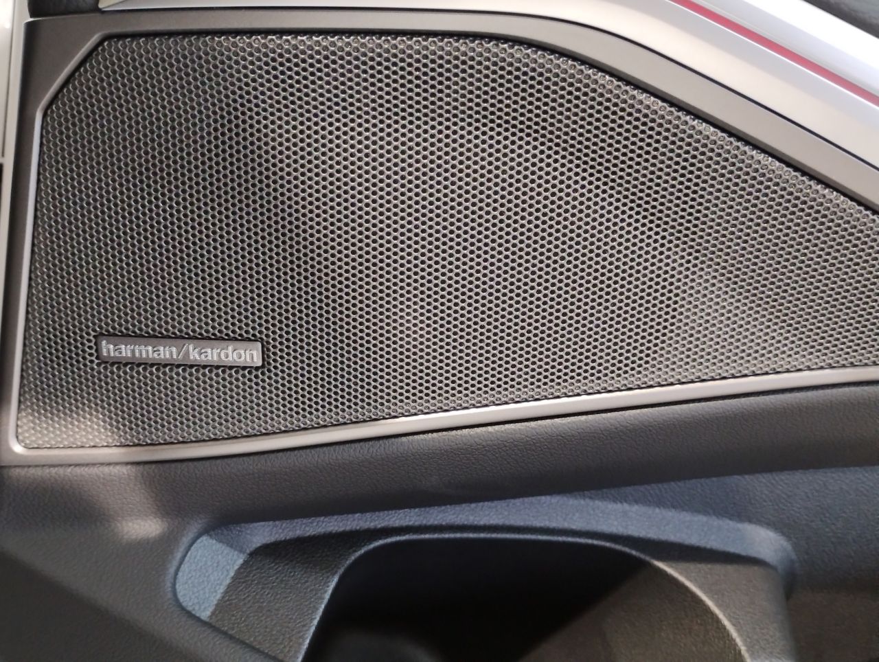 G21 M340i xDrive Touring LCI RHD