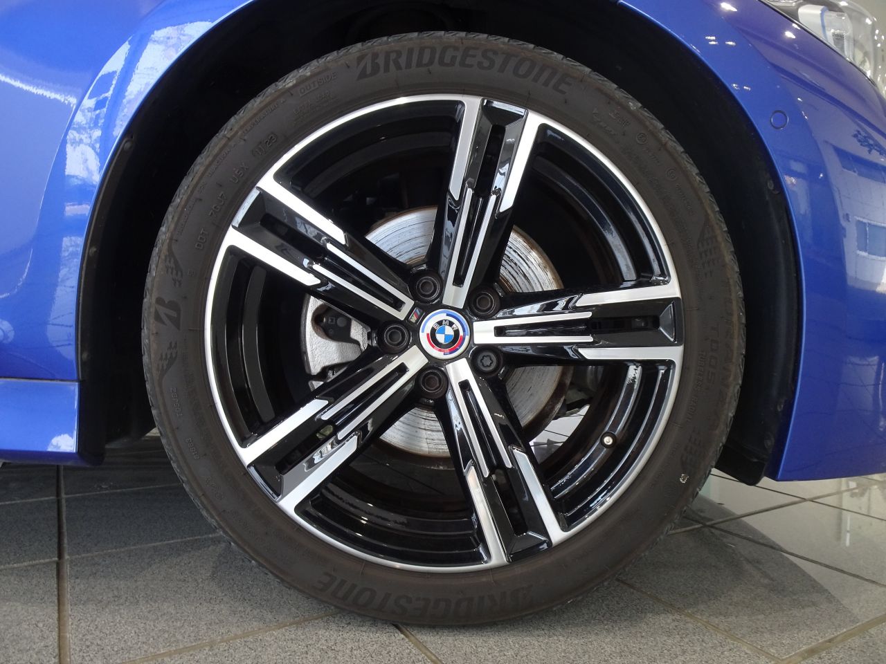 320d xDrive Berline RHD